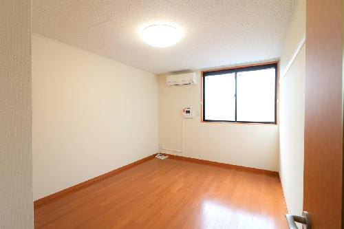 居室・リビング　※家具家電なし対象部屋　お好きな家具家電を設置いただけます。