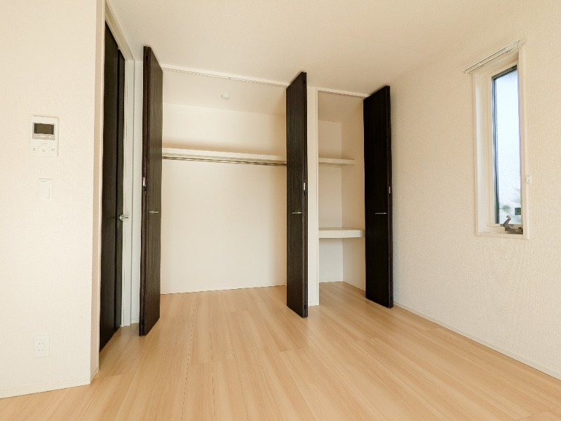 収納　図面と現状に相違がある場合には現状を優先