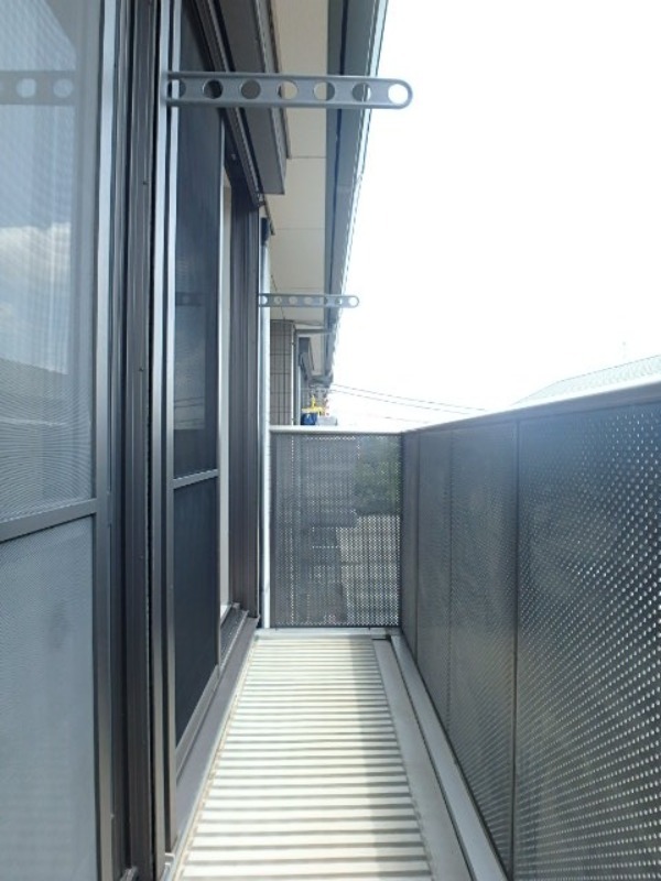 バルコニー　図面と現状に相違がある場合には現状を優先