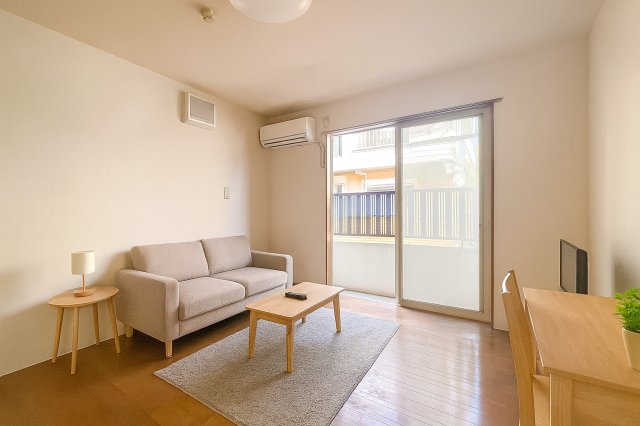 居室・リビング　家具配置イメージ画像です