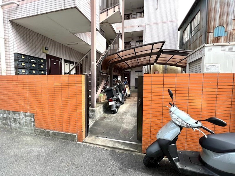 建物外観　建物外観