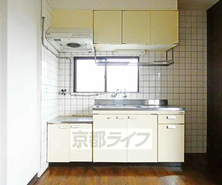 キッチン　キッチンです。