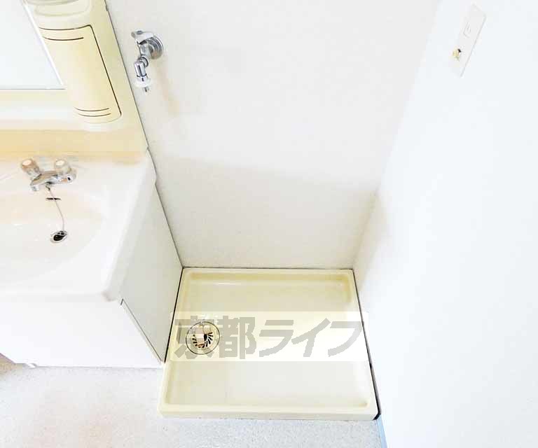 その他設備　洗濯機が置けます。