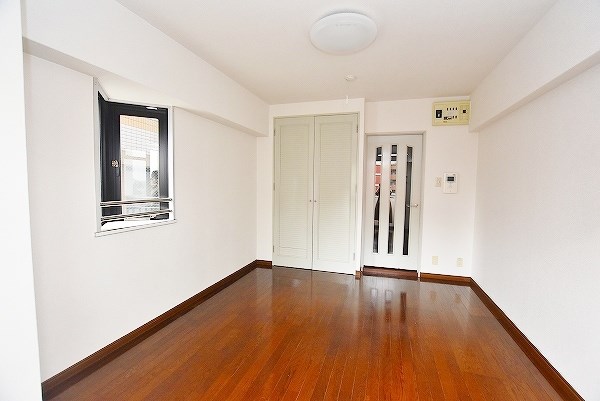 その他部屋・スペース　★洋室8帖★