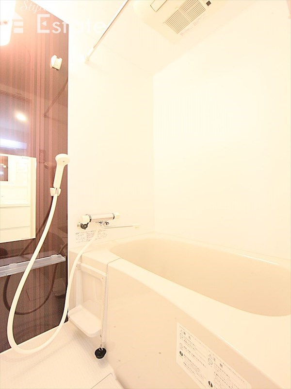 バス・シャワールーム　バスルーム