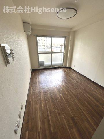 居室・リビング　使いやすい居間です