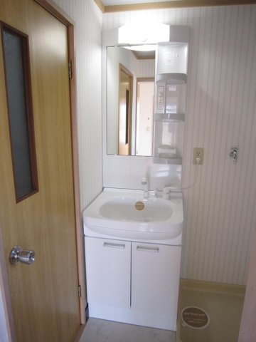 洗面設備　洗髪洗面化粧台