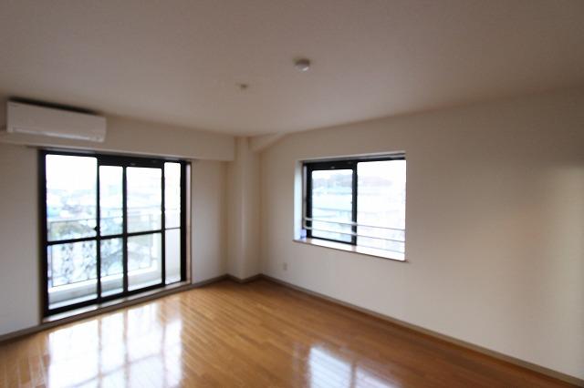 居室・リビング　広々１２帖