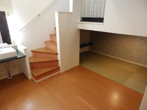 居室・リビング　室内