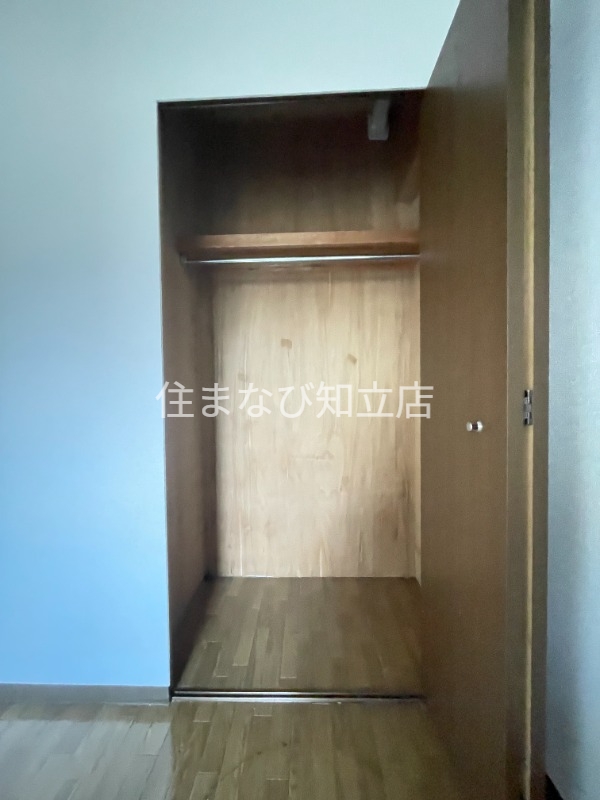 収納　別室同型写真