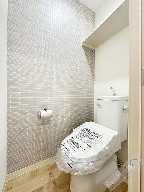 フジパレス春木駅北III番館のトイレ写真