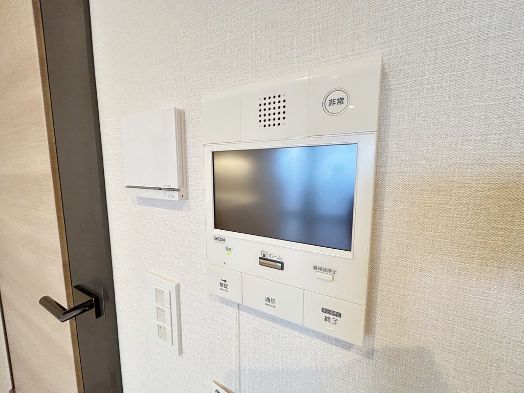 セキュリティ　カラーモニター付きインターホン
