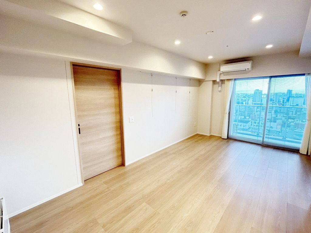 居室・リビング　リビング(床暖房・エアコン付き)