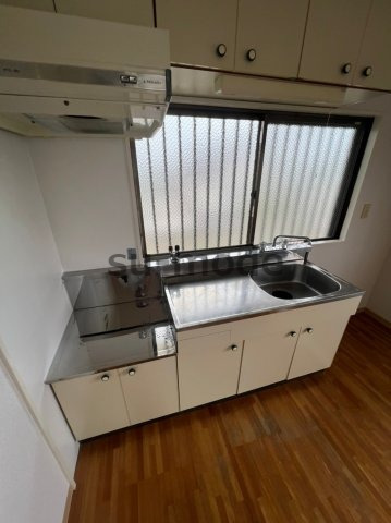 キッチン　写真は別部屋