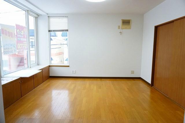 居室・リビング　リビング２