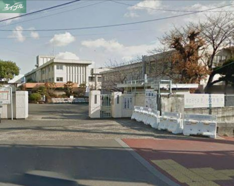 小学校　岡山市立清輝小学校（小学校）まで647m