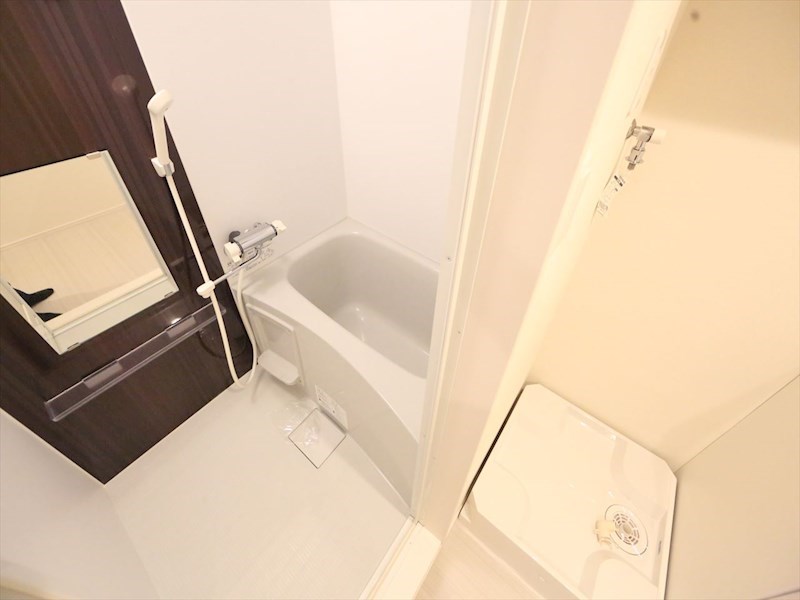 バス・シャワールーム　浴室暖房乾燥機付　24時間換気機能付バスルーム