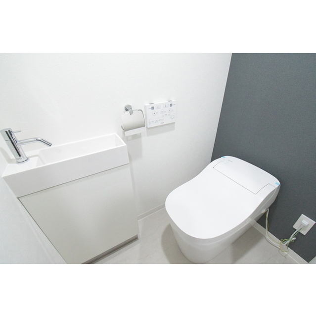 トイレ　コンパクトで使いやすいトイレです