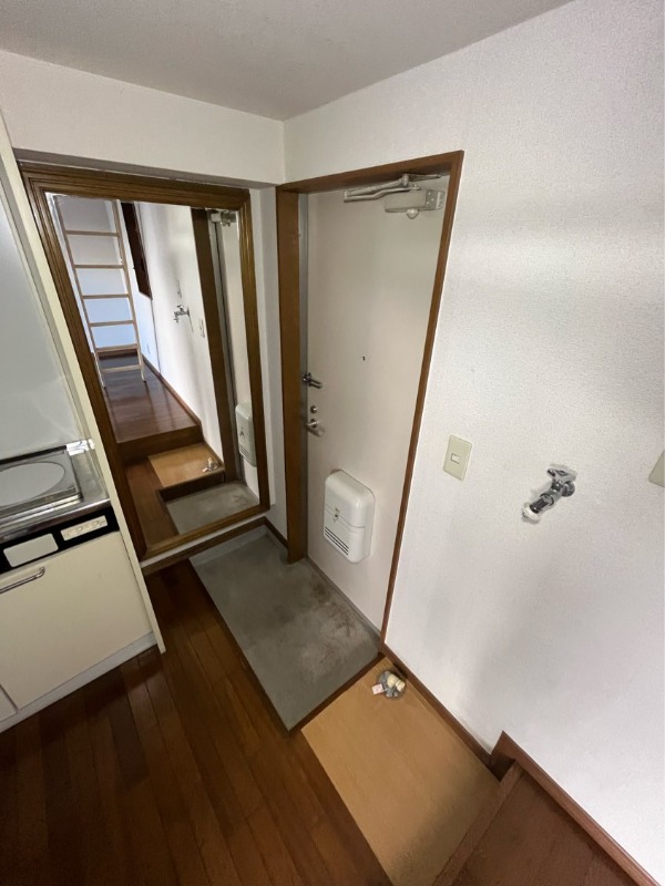 玄関　※他部屋写真参考