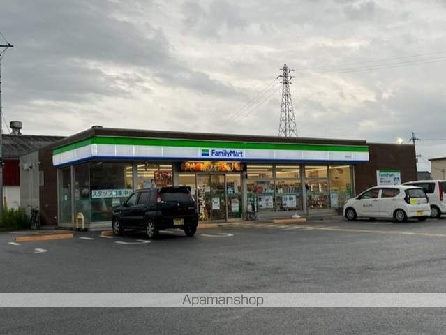 コンビニ　ファミリーマート武佐北店（コンビニ）まで153m