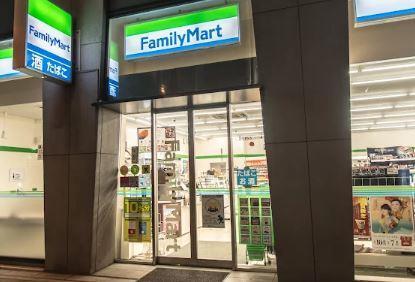 コンビニ　ファミリーマート外神田一丁目店（コンビニ）まで186m