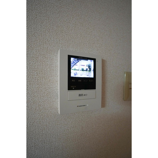 バルコニー　同じ建物の別なお部屋