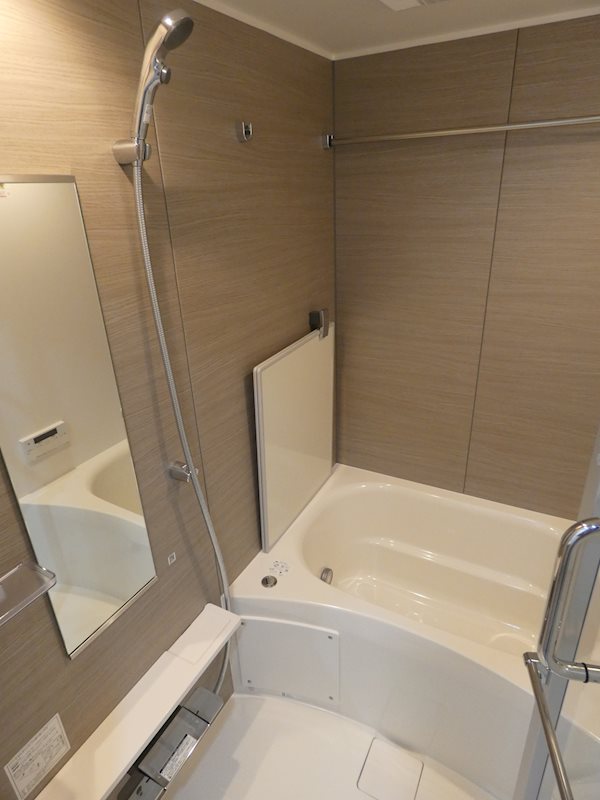 バス・シャワールーム　写真は別部屋です