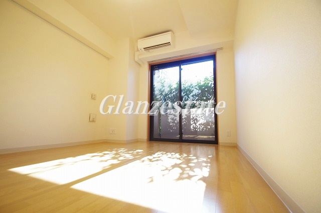 居室・リビング　≪広々したリビング≫