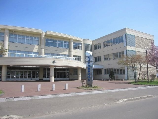 その他　札幌市立新陵中学校（その他）まで3739m