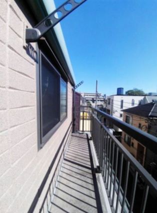 バルコニー　お洗濯にも便利なバルコニー付き