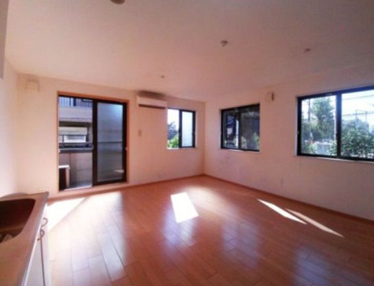 居室・リビング　ゆったりとした居間です