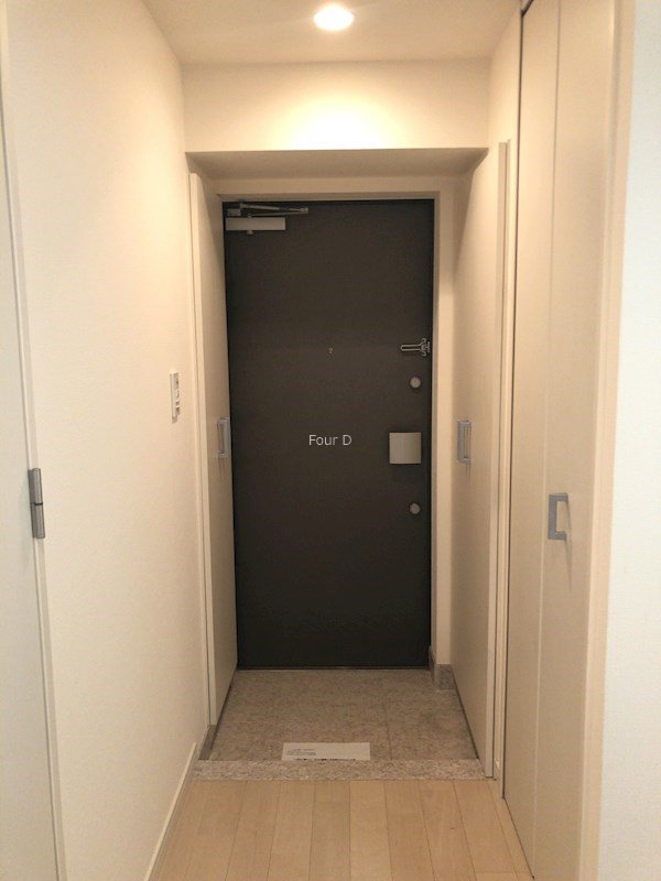 玄関　《見学予約受付中》敷金０ヶ月キャンペーン住戸！