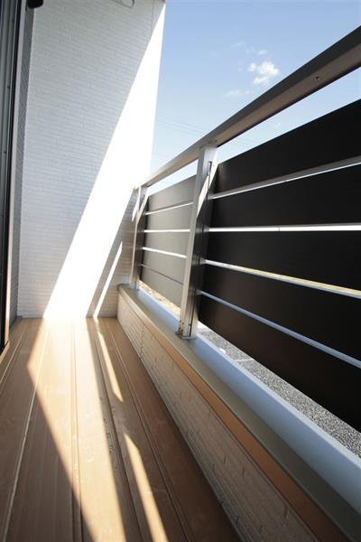 バルコニー　日当たり良好