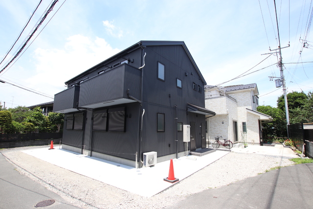 建物外観　駅から平坦です。