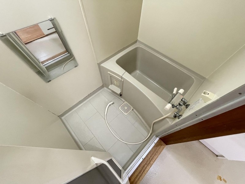 バス・シャワールーム　浴室