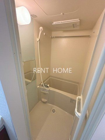 バス・シャワールーム　浴室です。
