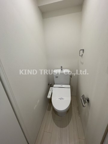 トイレ　落ち着いたトイレです