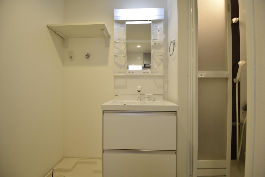 洗面設備　洗髪洗面化粧台