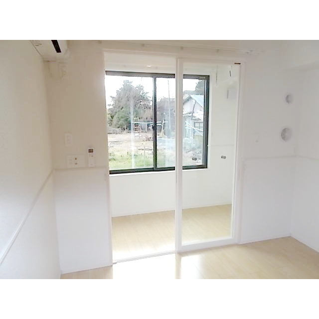 バルコニー　雨の日でも安心ですね