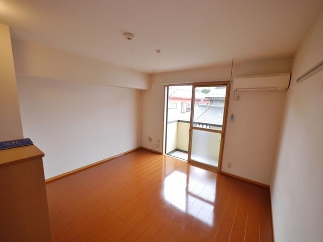 居室・リビング　★フローリングのお部屋です★