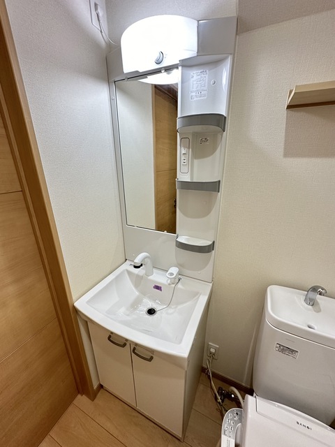 洗面設備　同施工会社参考写真です