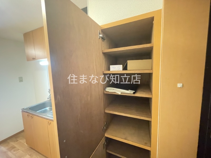 収納　同型タイプ