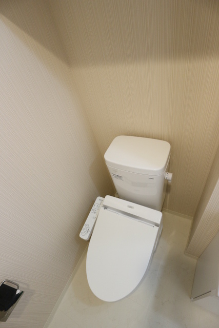 トイレ　※写真は他号室です