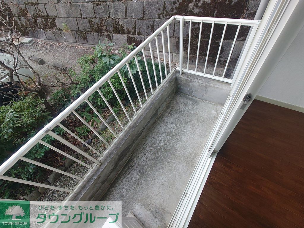 バルコニー　バルコニー