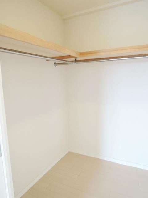 収納　クローゼットあります