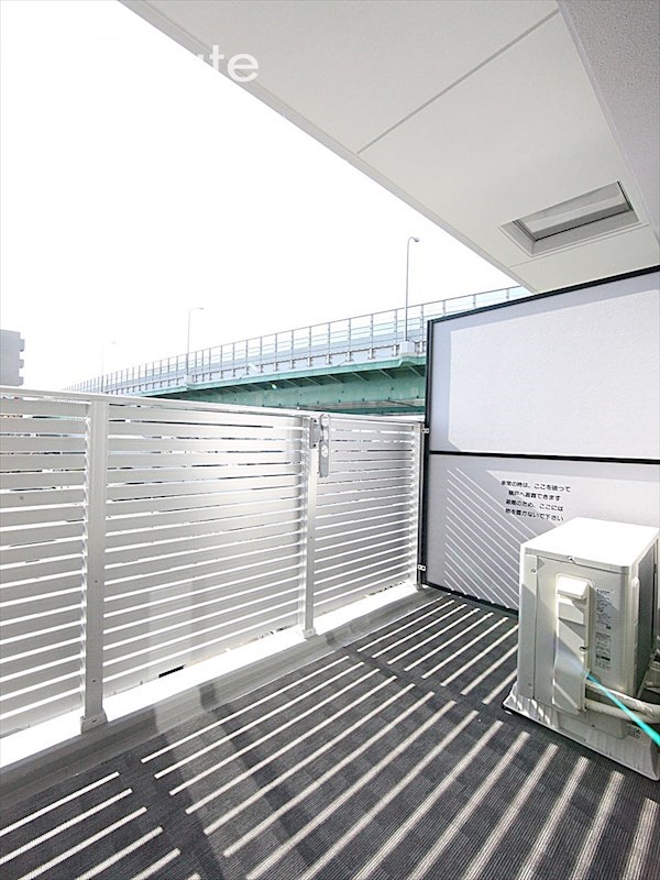 バルコニー　バルコニー