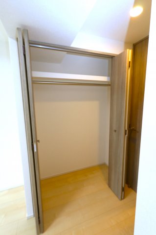 収納　参考写真（同物件別部屋）