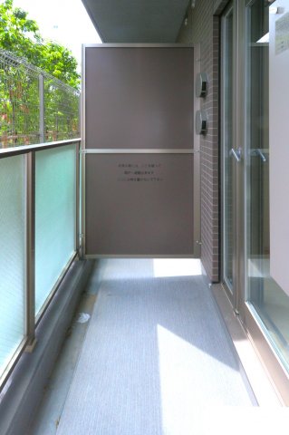 バルコニー　参考写真（同物件別部屋）