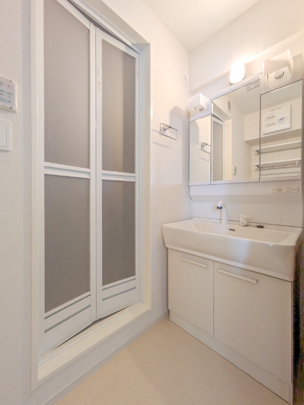 洗面設備　図面と現状に相違がある場合には現状を優先