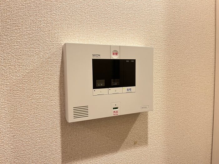 セキュリティ　※別部屋写真の為イメージ。左右反転タイプです。　※